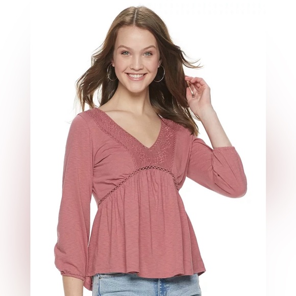 SO Tops - SO Knit Pink Peasant Ruffle Top Size Medium